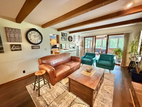 1711 Shaw Woods Drive Rockford IL 61107