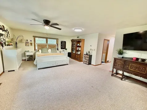 1711 Shaw Woods Drive Rockford IL 61107