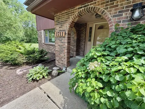 1711 Shaw Woods Drive Rockford IL 61107