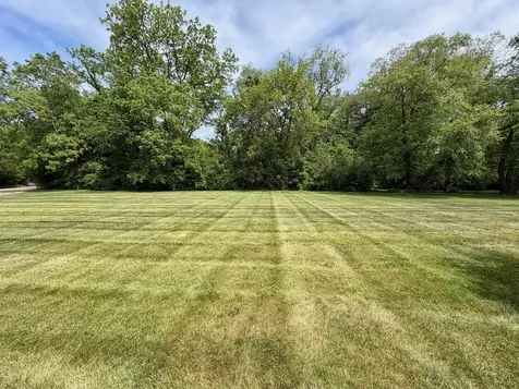 1711 Shaw Woods Drive Rockford IL 61107