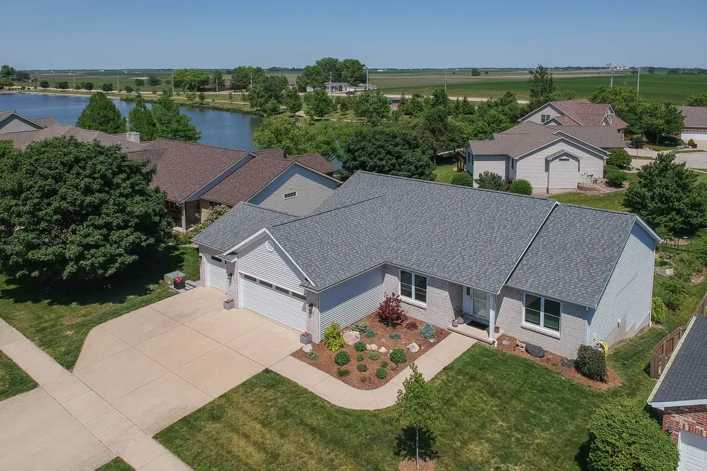 2402 Sanford Lane Normal IL 61761