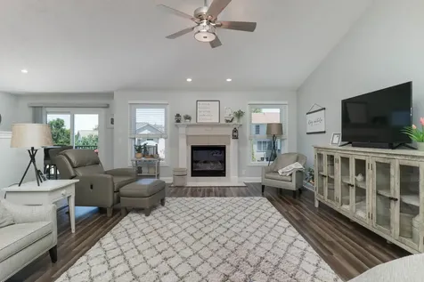 2402 Sanford Lane Normal IL 61761