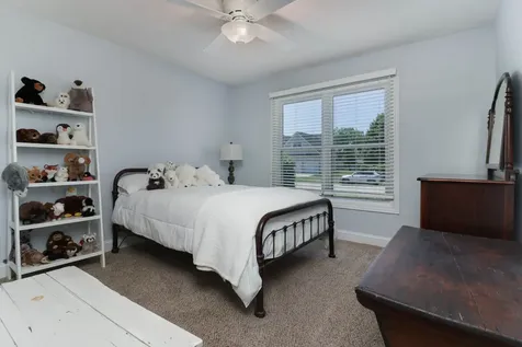 2402 Sanford Lane Normal IL 61761