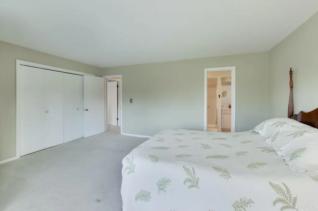 400 Ascot Drive Park Ridge IL 60068
