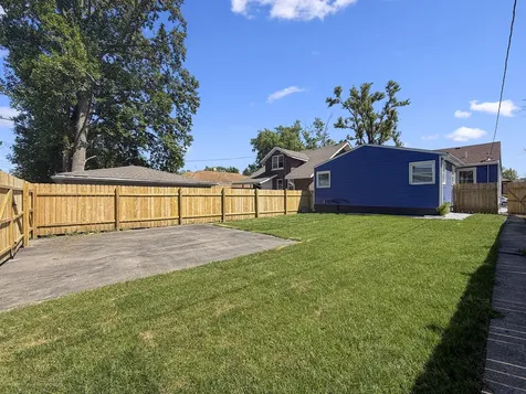 353 West 15th Place Chicago Heights IL 60411