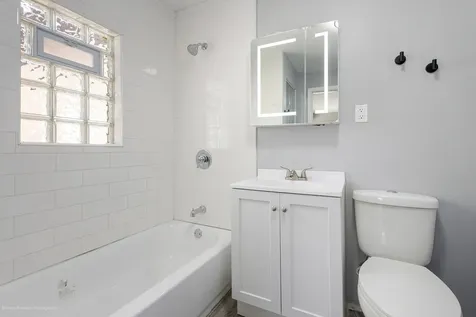 353 West 15th Place Chicago Heights IL 60411