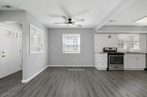 353 West 15th Place Chicago Heights IL 60411