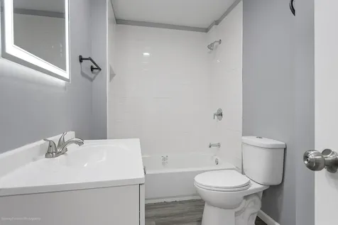 353 West 15th Place Chicago Heights IL 60411