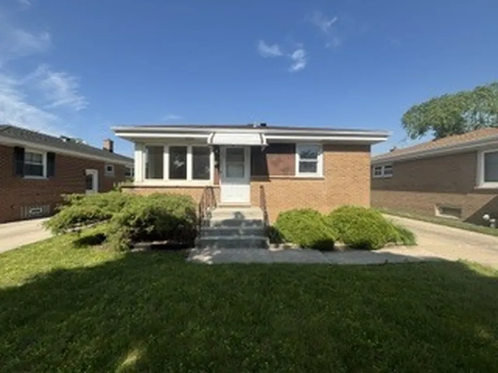 4612 North Oriole Avenue Norridge IL 60706