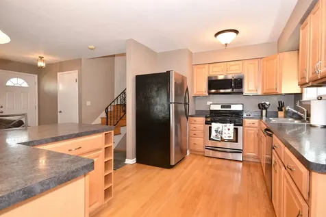 861 South Hawthorne Avenue Elmhurst IL 60126