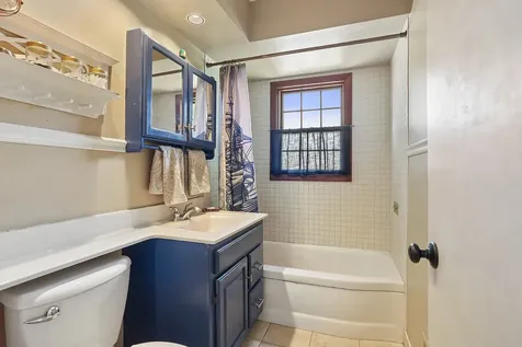 523 West Winchester Road Chicago Heights IL 60411