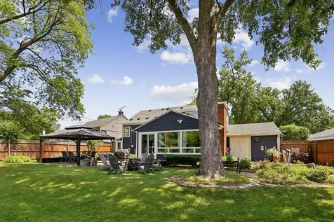 523 West Winchester Road Chicago Heights IL 60411
