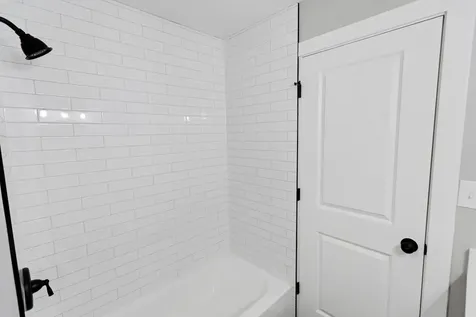 28W555 Leverenz Road Naperville IL 60564