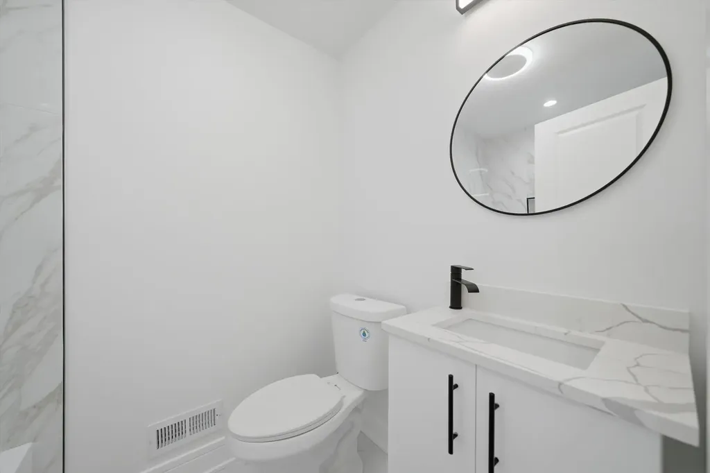 1034 West 87th Street Chicago IL 60620