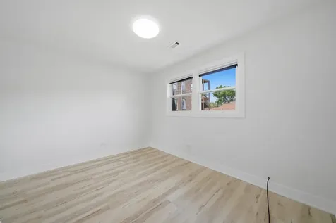 1034 West 87th Street Chicago IL 60620