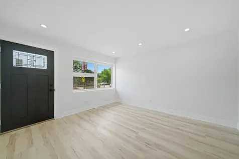1034 West 87th Street Chicago IL 60620