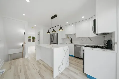1034 West 87th Street Chicago IL 60620