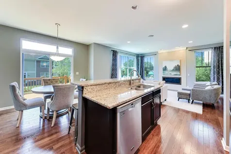29 East Moseley Road Palatine IL 60074