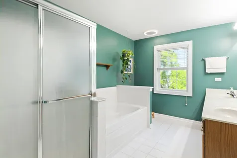 1723 Cherry Court Lake Villa IL 60046