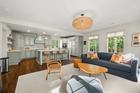 870 Bryant Avenue Winnetka IL 60093