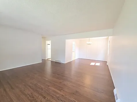 400 Phyllis Avenue Rochelle IL 61068
