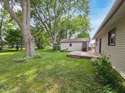 400 Phyllis Avenue Rochelle IL 61068