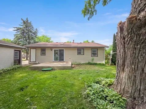 400 Phyllis Avenue Rochelle IL 61068