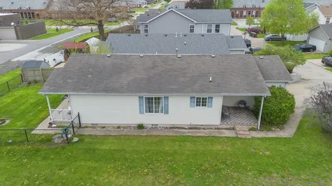 426 Bramble Street Manteno IL 60950