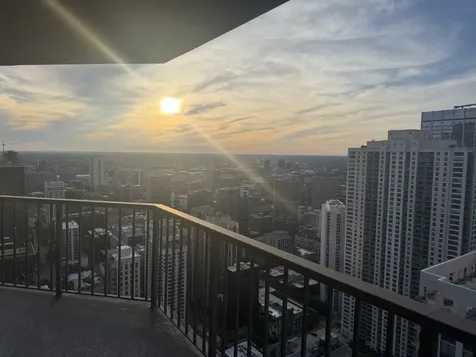 10 East Ontario Street Chicago IL 60611