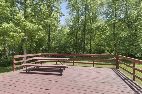 822 Lakewood Rockford IL 61102