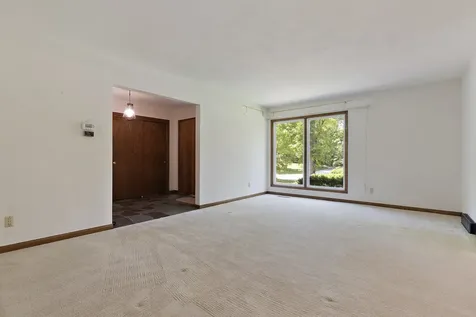 822 Lakewood Rockford IL 61102