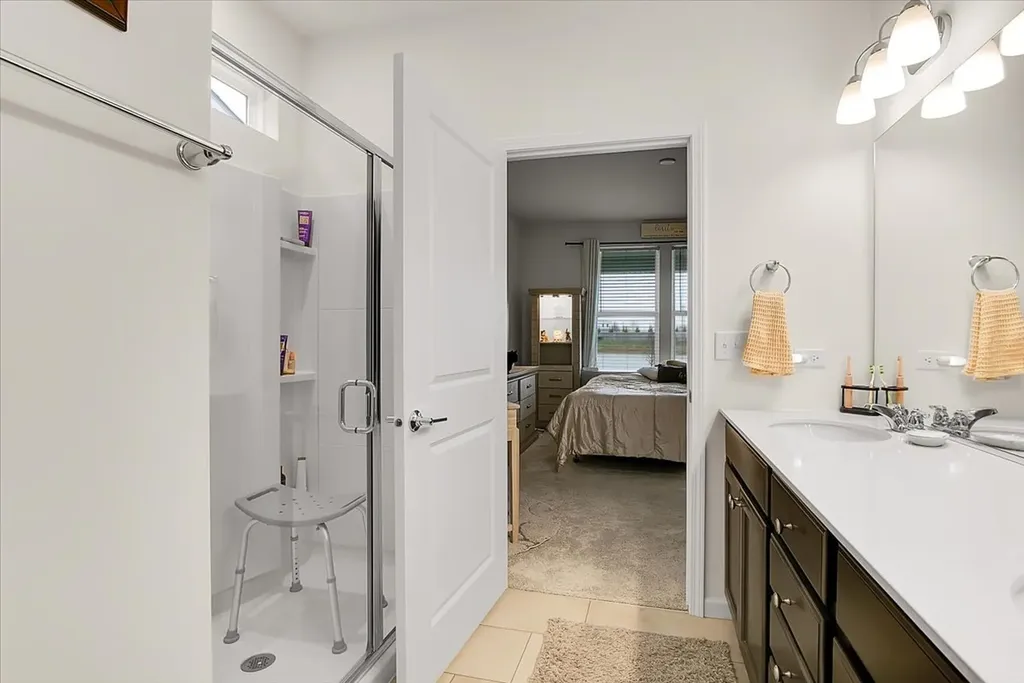 3243 Sweetgrass Circle Aurora IL 60503