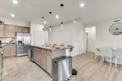 3243 Sweetgrass Circle Aurora IL 60503