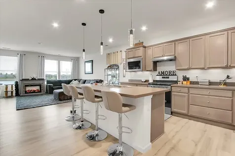 3243 Sweetgrass Circle Aurora IL 60503