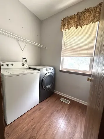 328 Barnaby Drive Oswego IL 60543