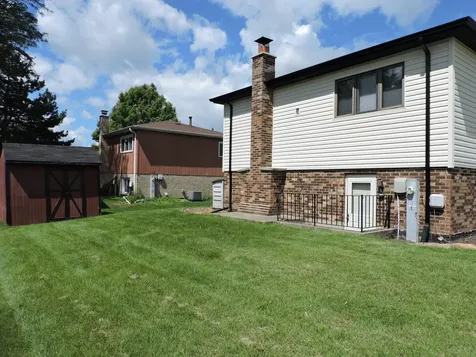 6931 Coachwood Trail Tinley Park IL 60477