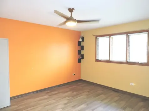 6931 Coachwood Trail Tinley Park IL 60477