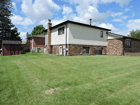 6931 Coachwood Trail Tinley Park IL 60477