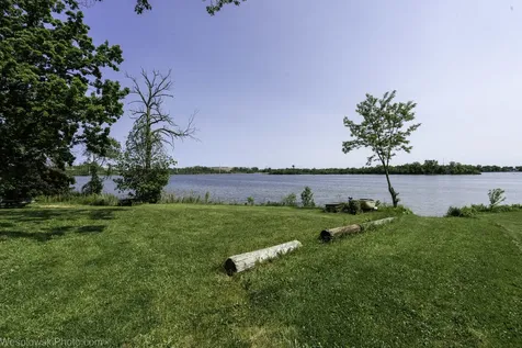 23314 West Liberty Avenue Lake Villa IL 60046