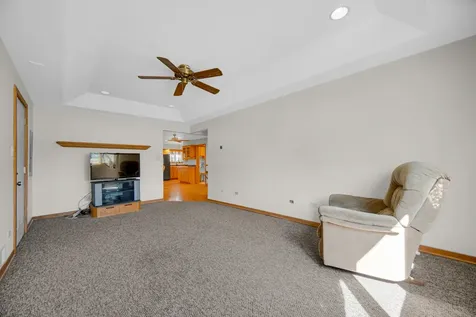 2606 West Walter Zimny Drive Posen IL 60469
