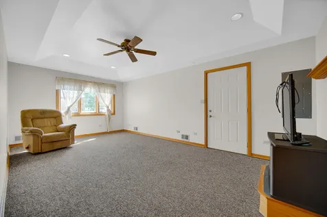 2606 West Walter Zimny Drive Posen IL 60469
