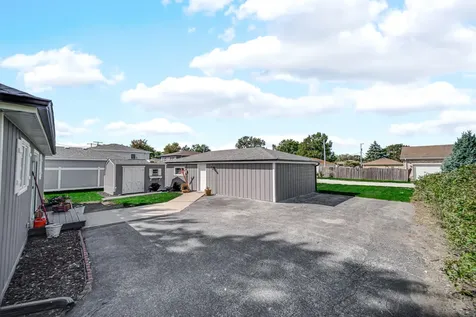 2606 West Walter Zimny Drive Posen IL 60469