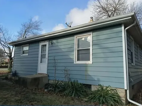 2416 Ashland Avenue Rockford IL 61101