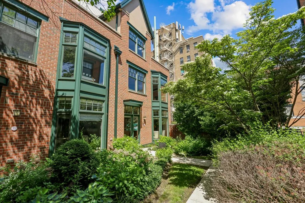 101 North Euclid Avenue Oak Park IL 60301
