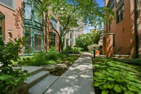 101 North Euclid Avenue Oak Park IL 60301