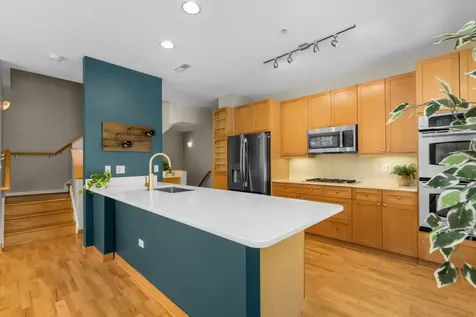 101 North Euclid Avenue Oak Park IL 60301