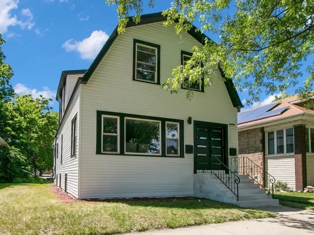 8030 South Constance Avenue Chicago IL 60617
