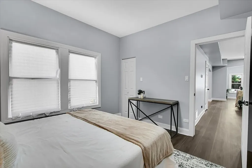 8030 South Constance Avenue Chicago IL 60617