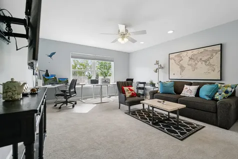 671 Central Avenue Deerfield IL 60015