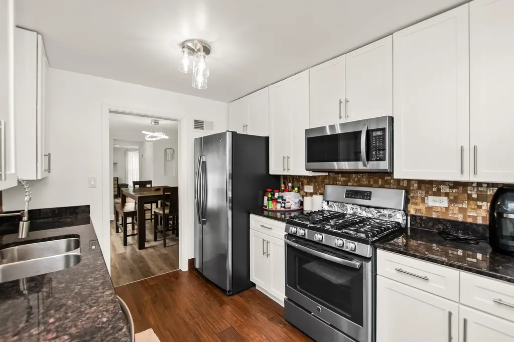 5115 Jarlath Avenue Skokie IL 60077
